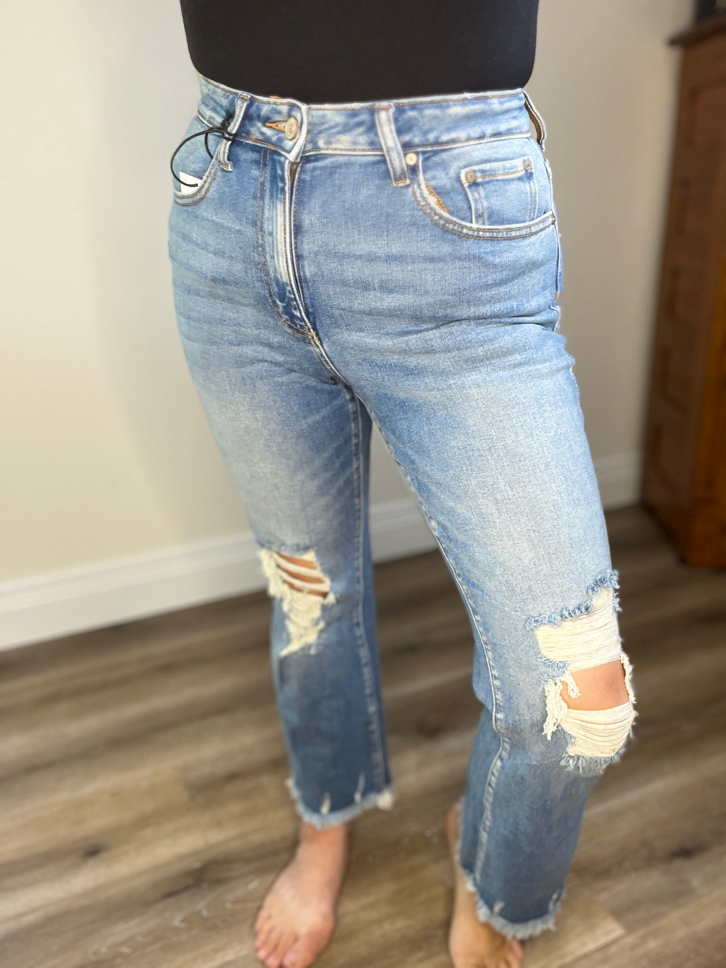 Tiktok Trend Crop Jean