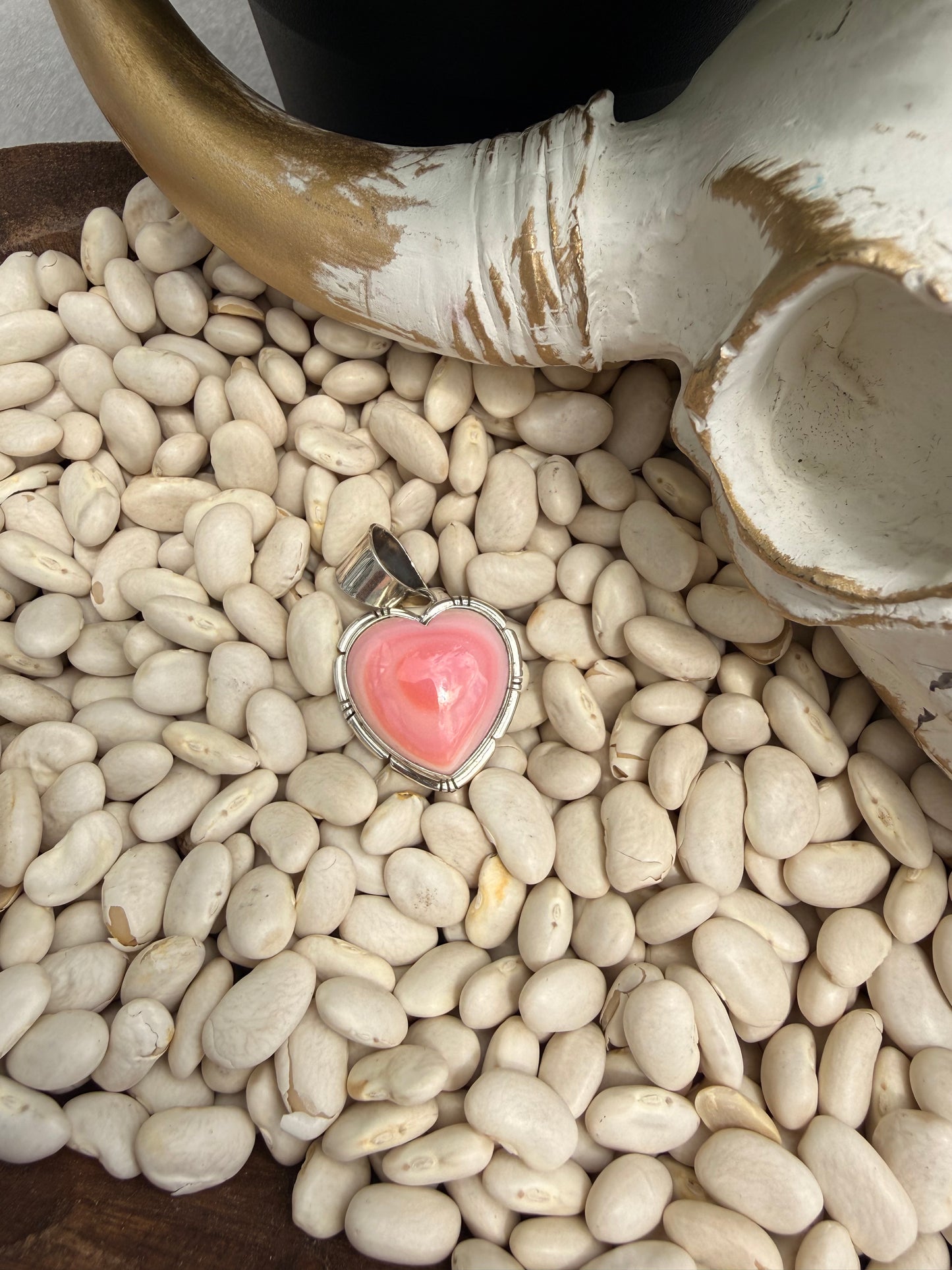 SE - Native Pink Conch Heart