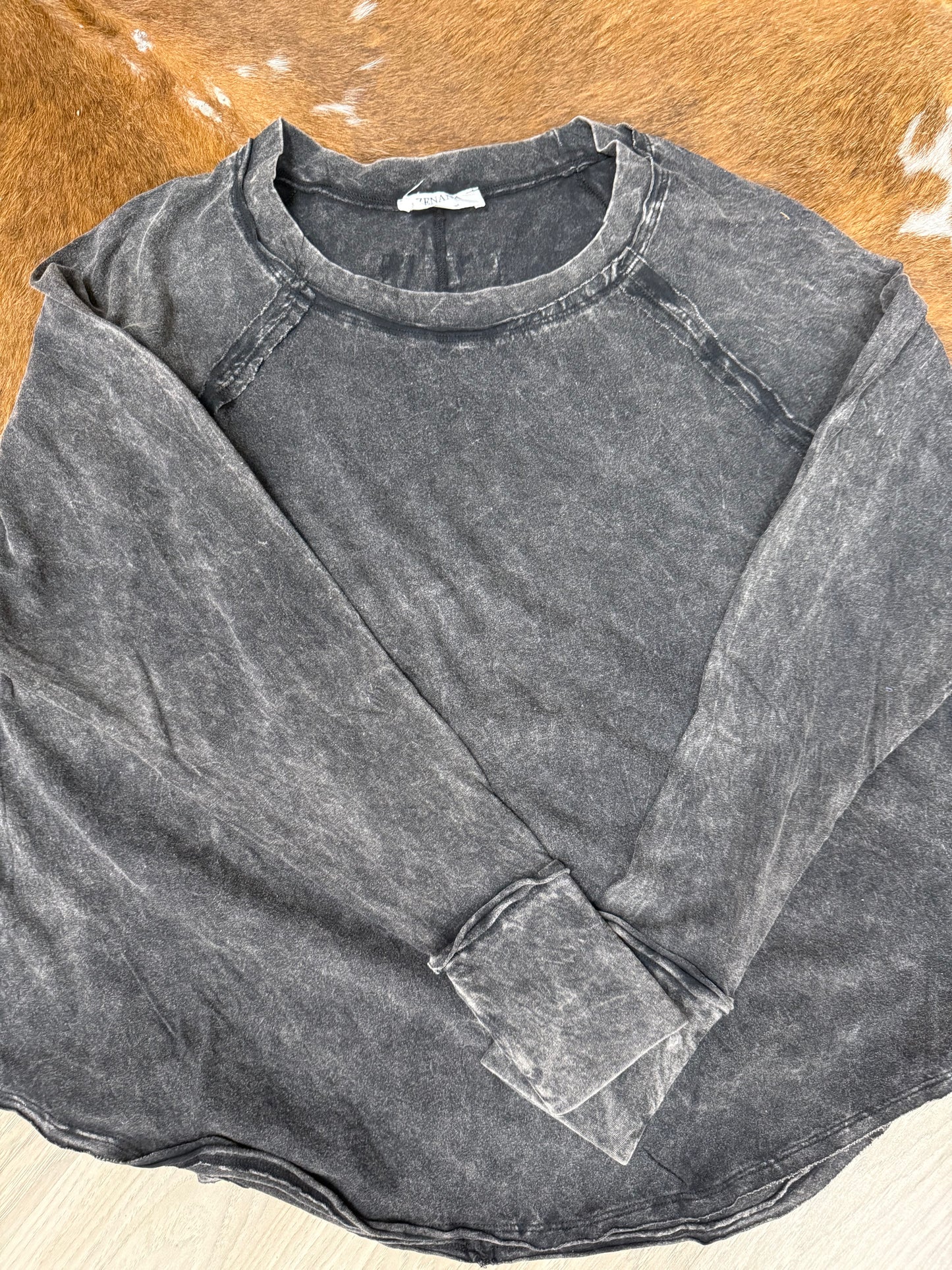 Rocking Mineral Long Sleeve Tee
