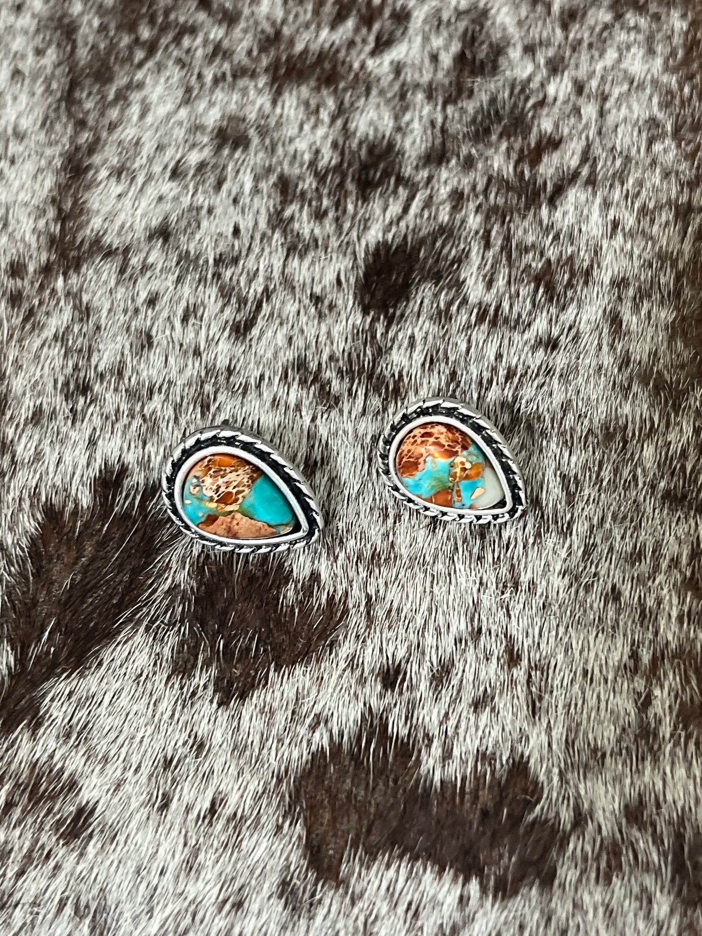 Western Cowgirl Post Earrings