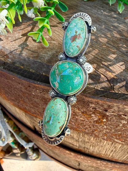 Knuckle Buster 3 Stone Turquoise Ring sz 8