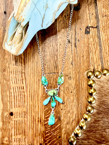 Hales Jewelry Set