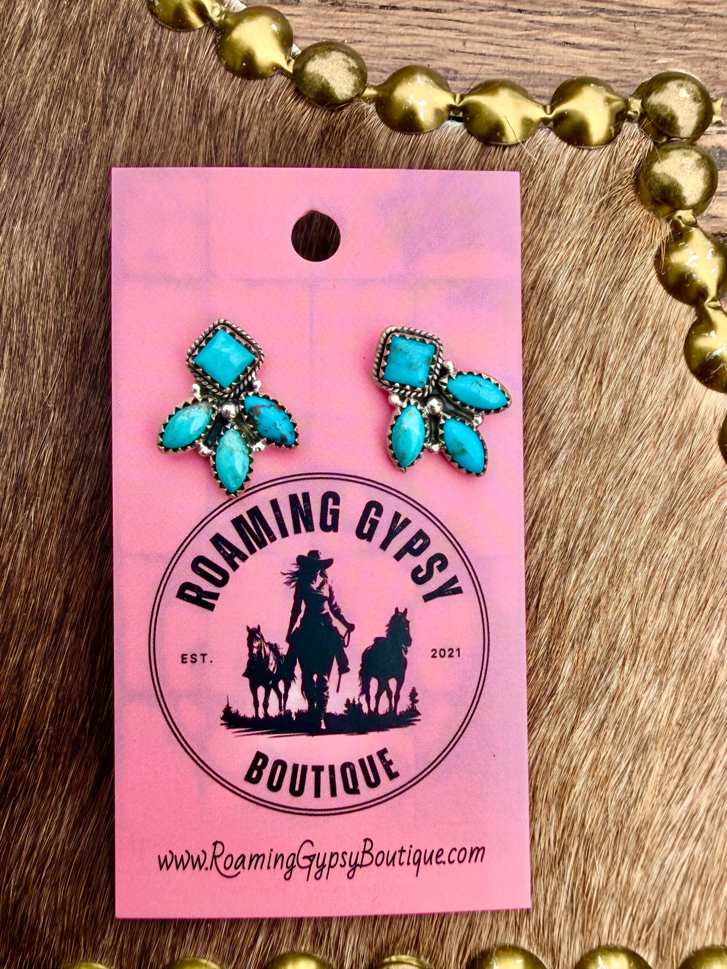 Liquidation - Stud Earrings