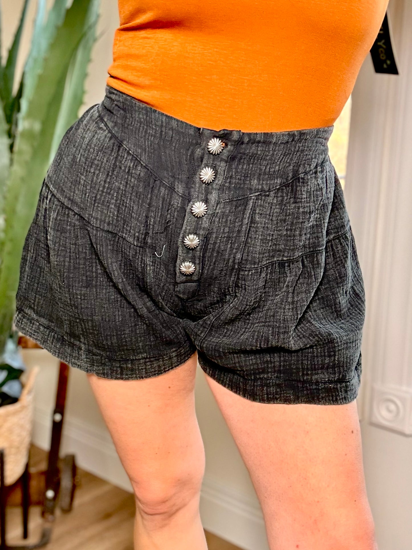 Range Rider Linen Shorts