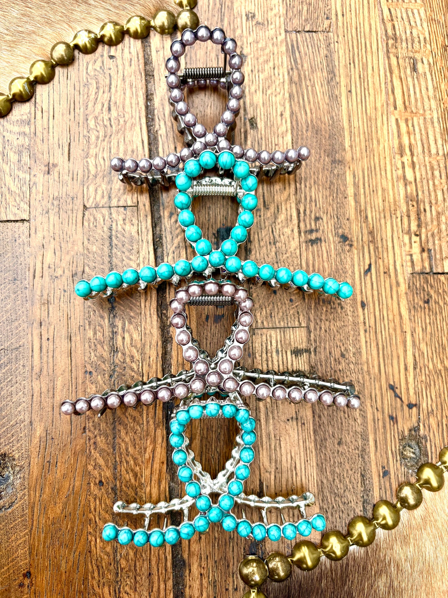 Rockin Western Pearl Hair Clip