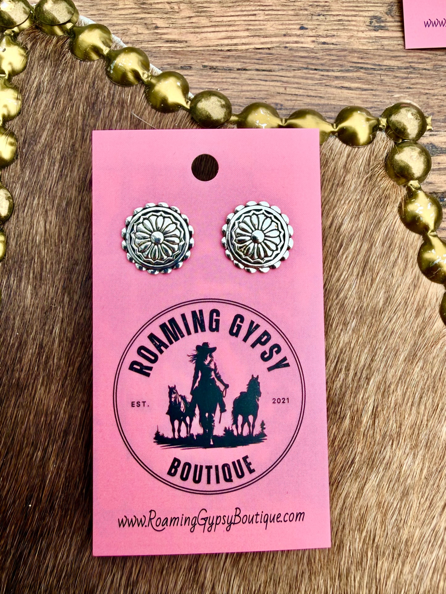 Liquidation - Stud Earrings