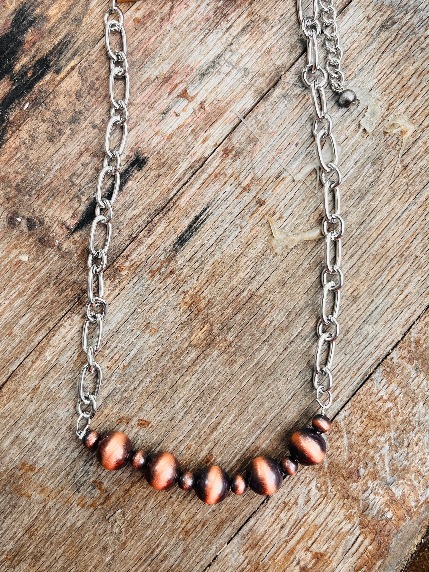 Feisty Chunky Chain Pearl Necklace