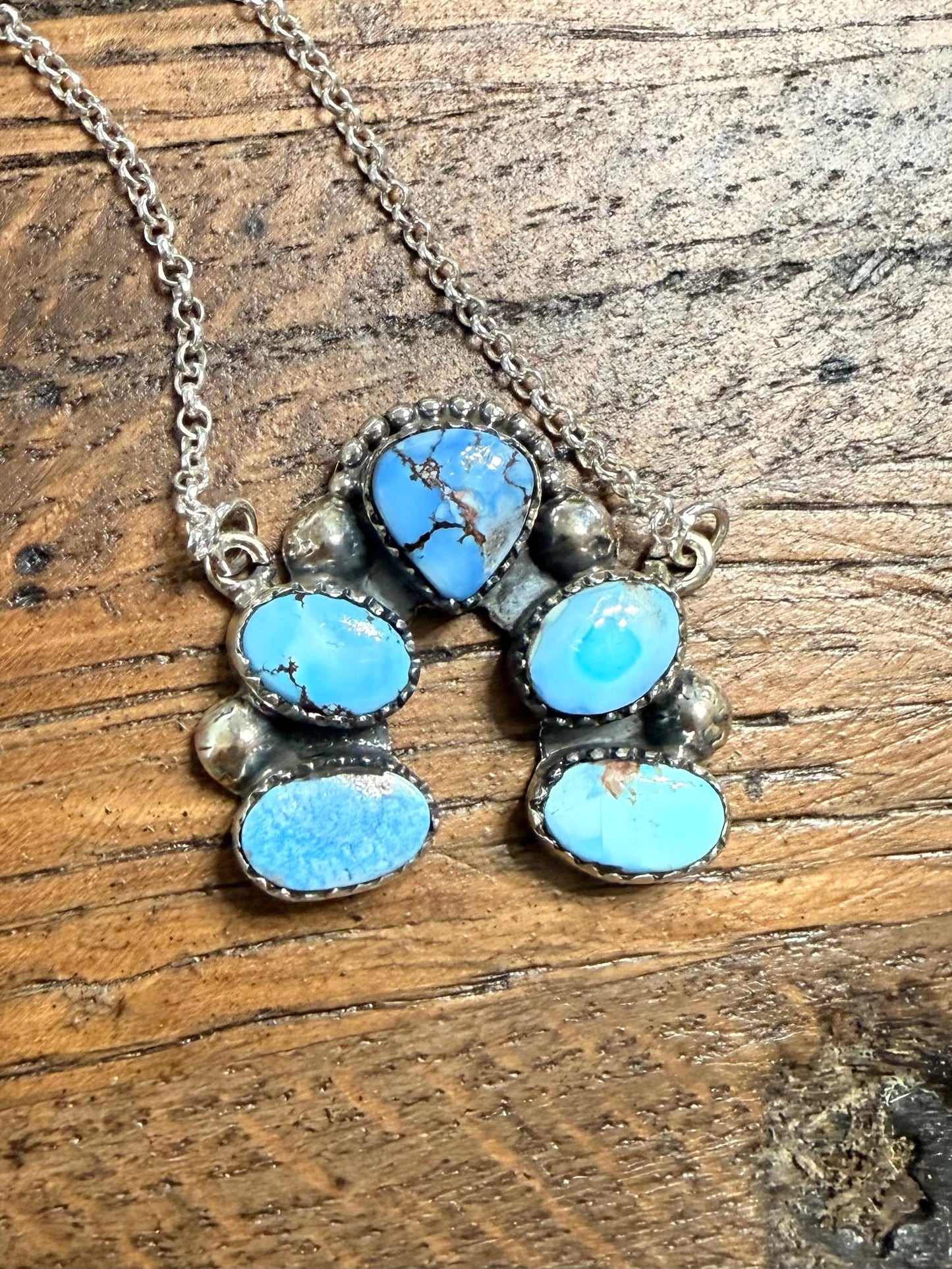 Dainty Naja Necklaces
