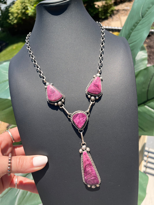 Augustine Largo - Purple Spiny Oyster Lariat Necklace