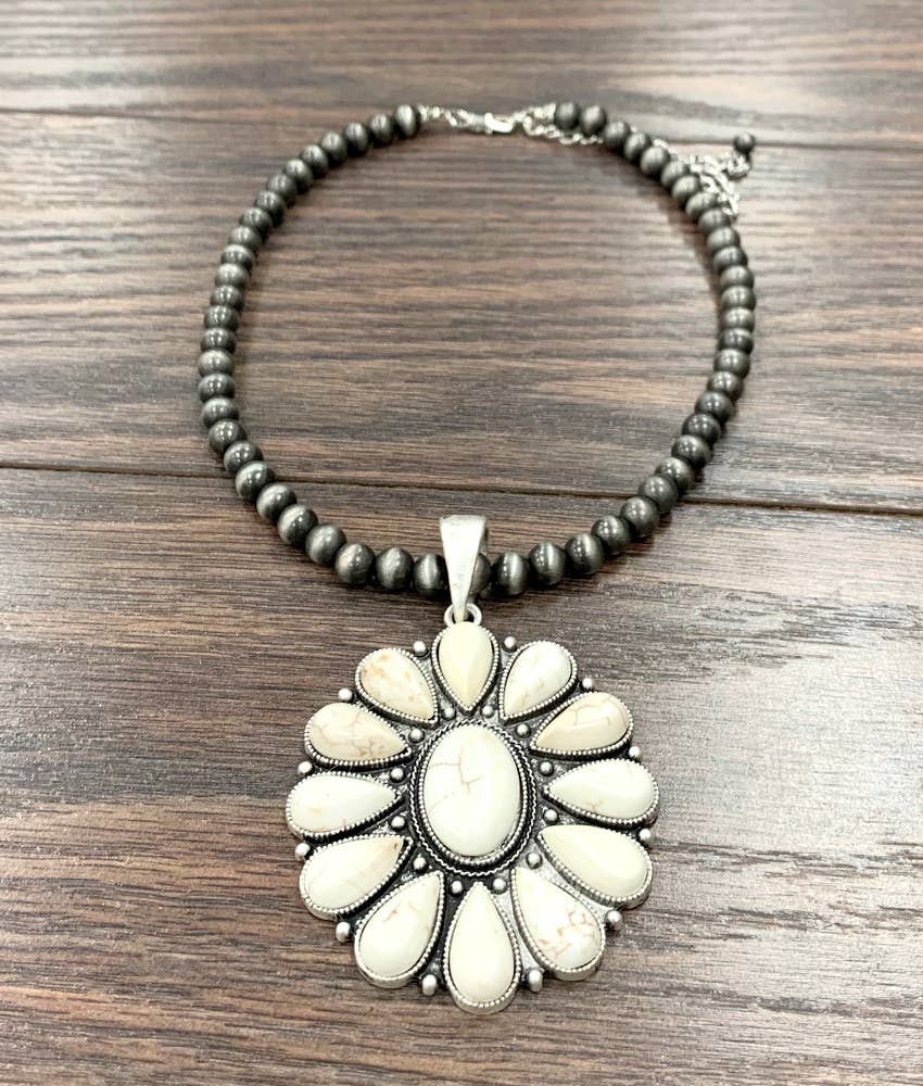 16" White Squash Turquoise Necklace