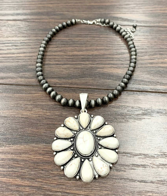 16" White Squash Turquoise Necklace