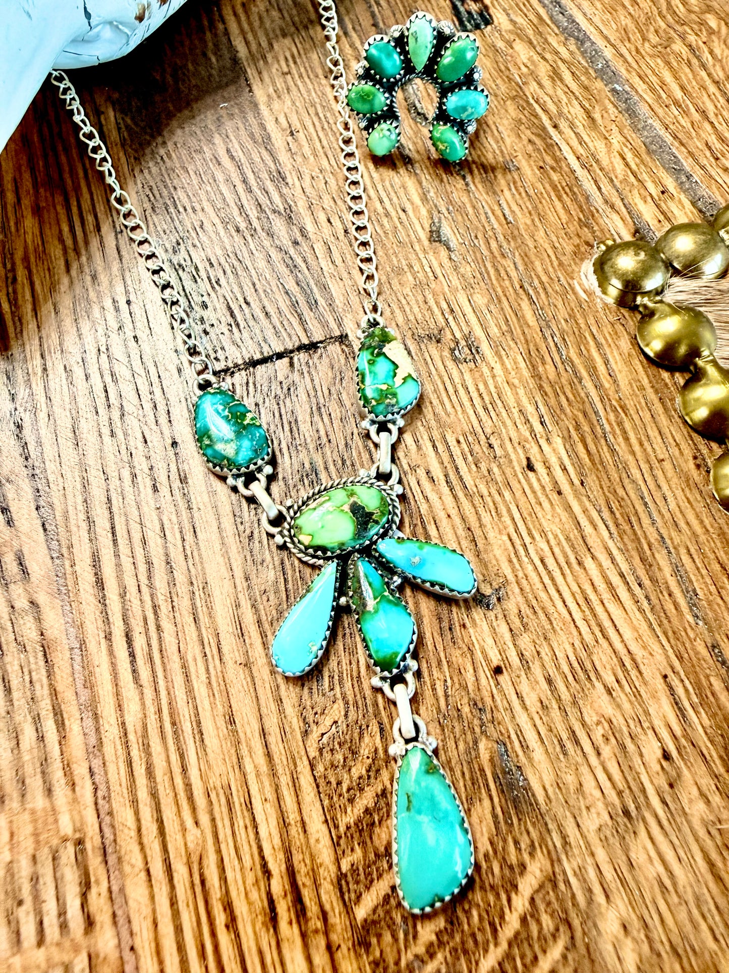 Hales Jewelry Set