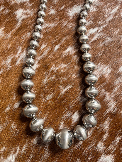 Alpha Luxe Western Bead Necklace