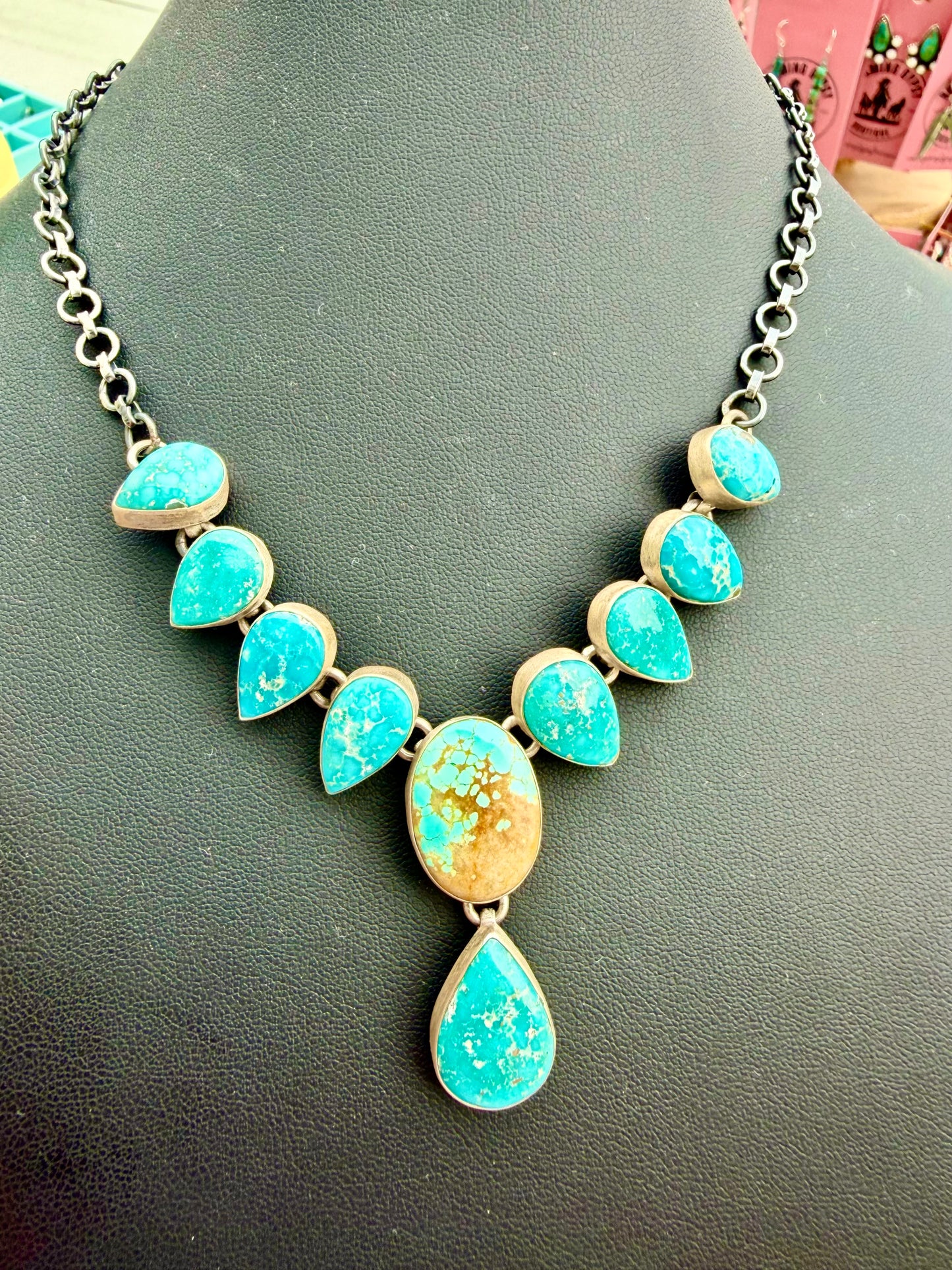 Liquidation - Statement Necklaces