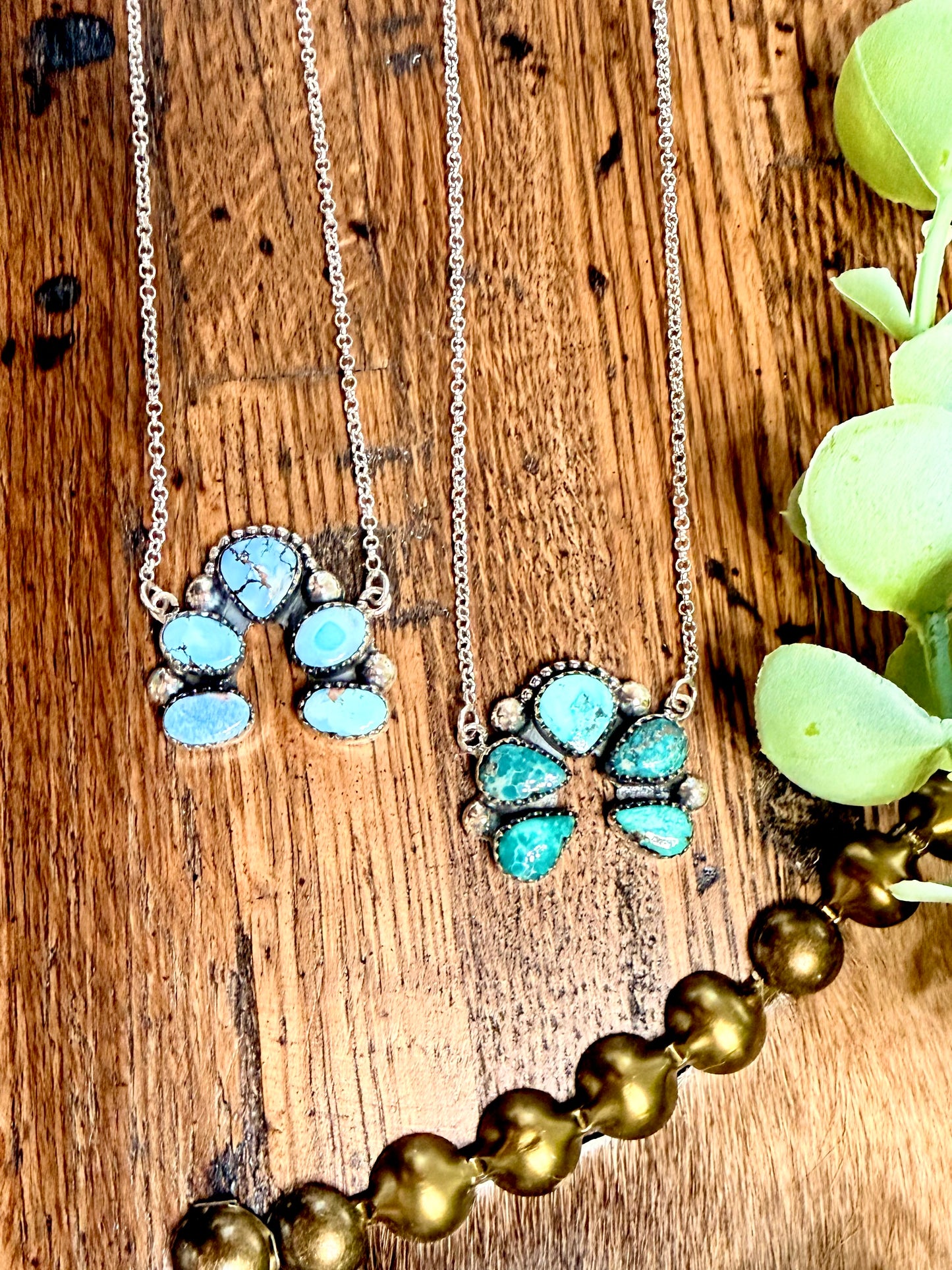 Dainty Naja Necklaces