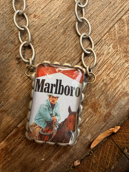Legend Retro Necklace