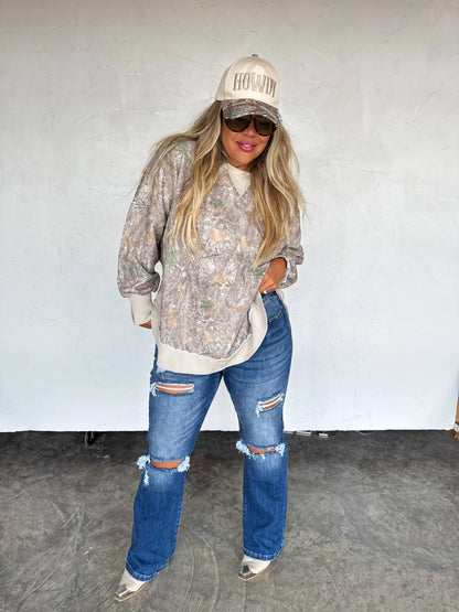 Joss Camo Rounded Crewneck