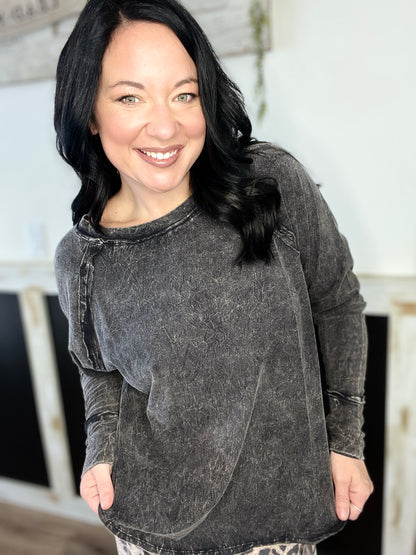 Rocking Mineral Long Sleeve Tee