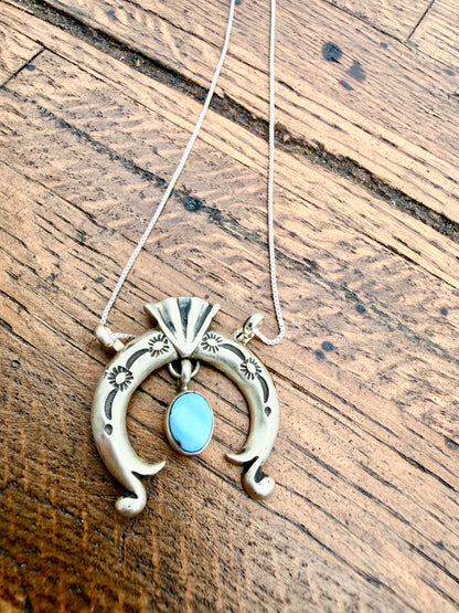 Golden Hill Mini Naja Necklace - Shorty