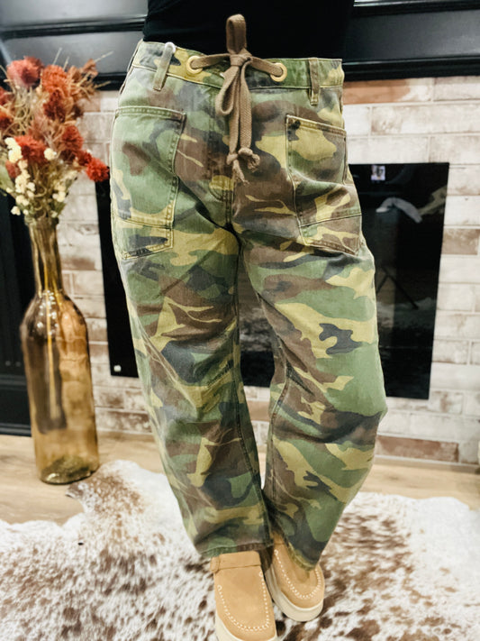 Elite Risen Camo Barrel Jean