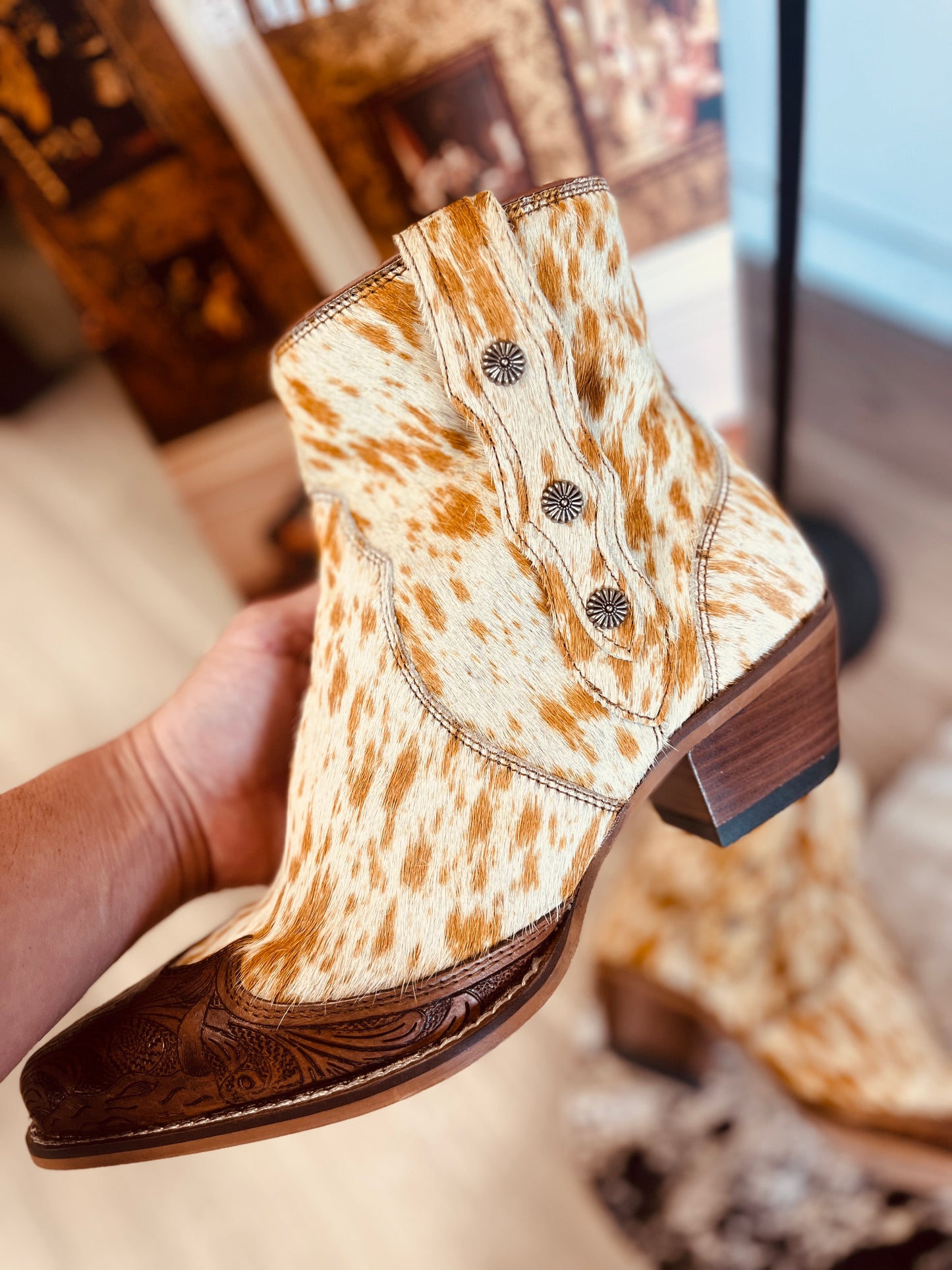 Tombstone Hide Bootie
