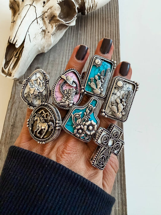 Western Cutout Stretch Ring