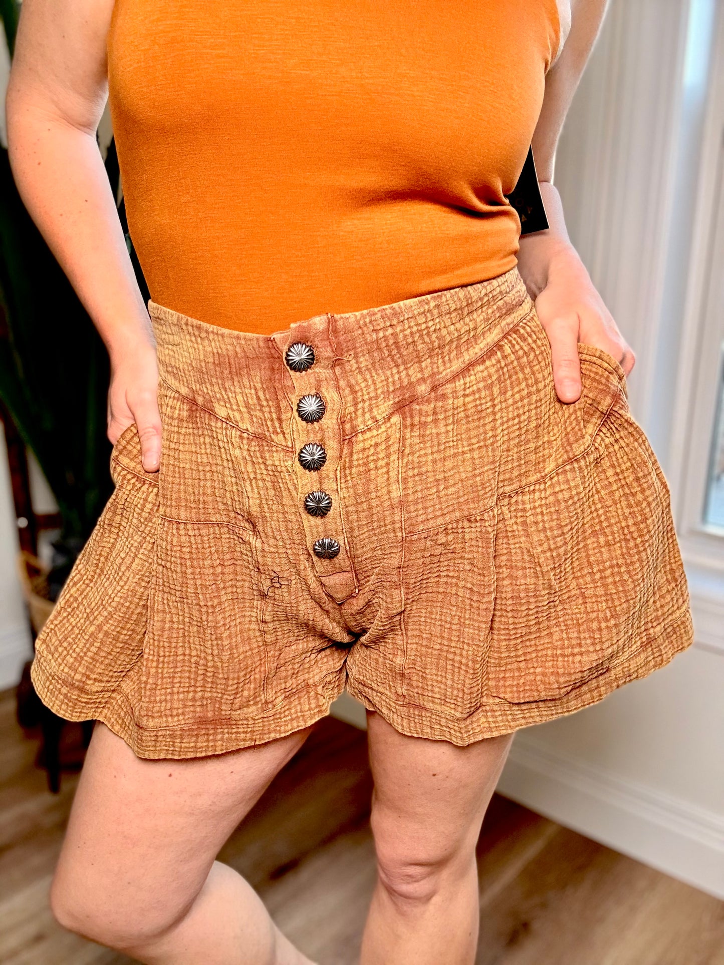 Range Rider Linen Shorts