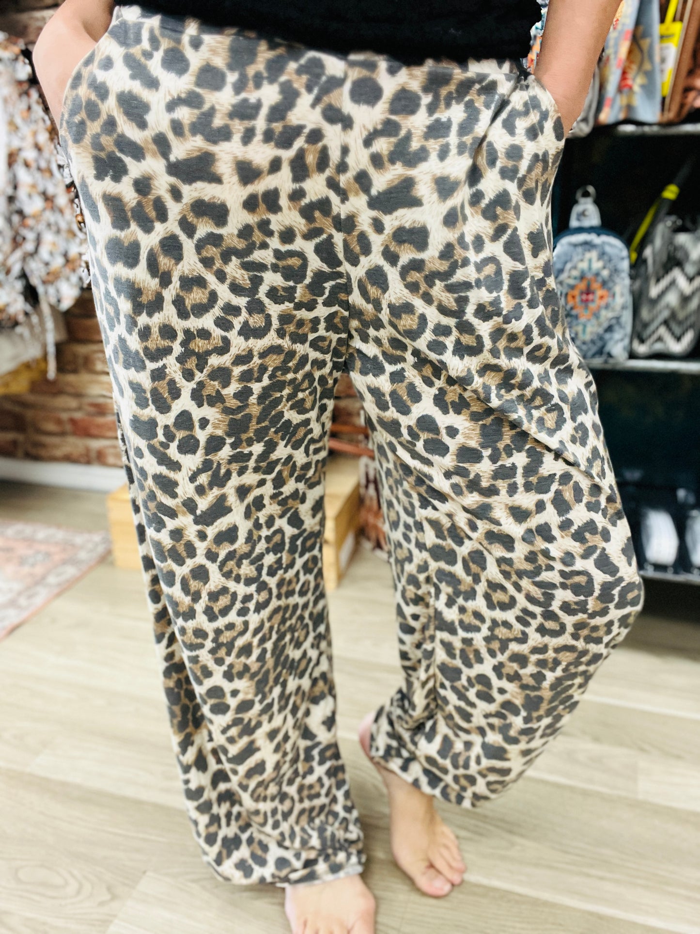 Boho Leopard Side Ankle Pant