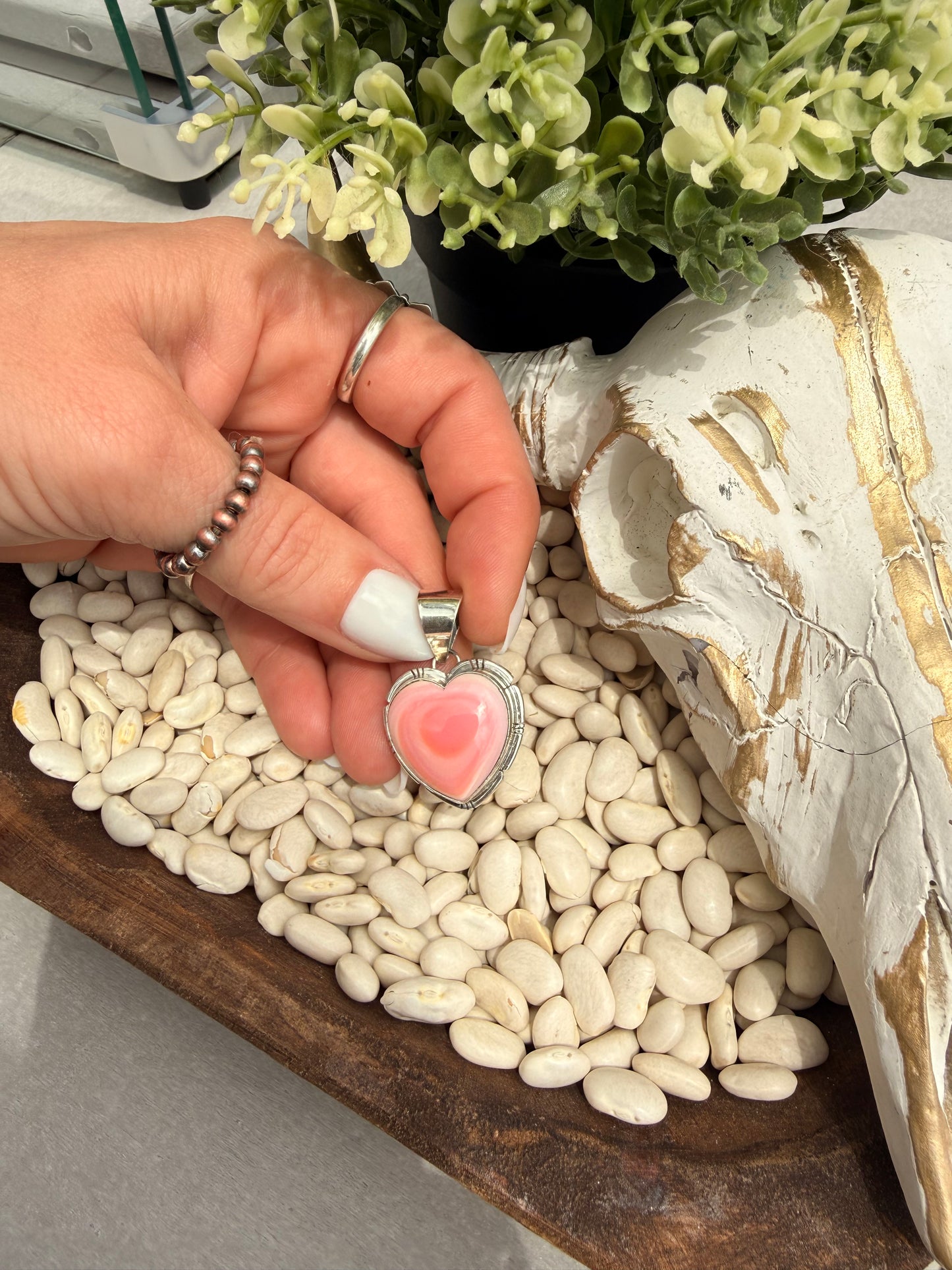 SE - Native Pink Conch Heart