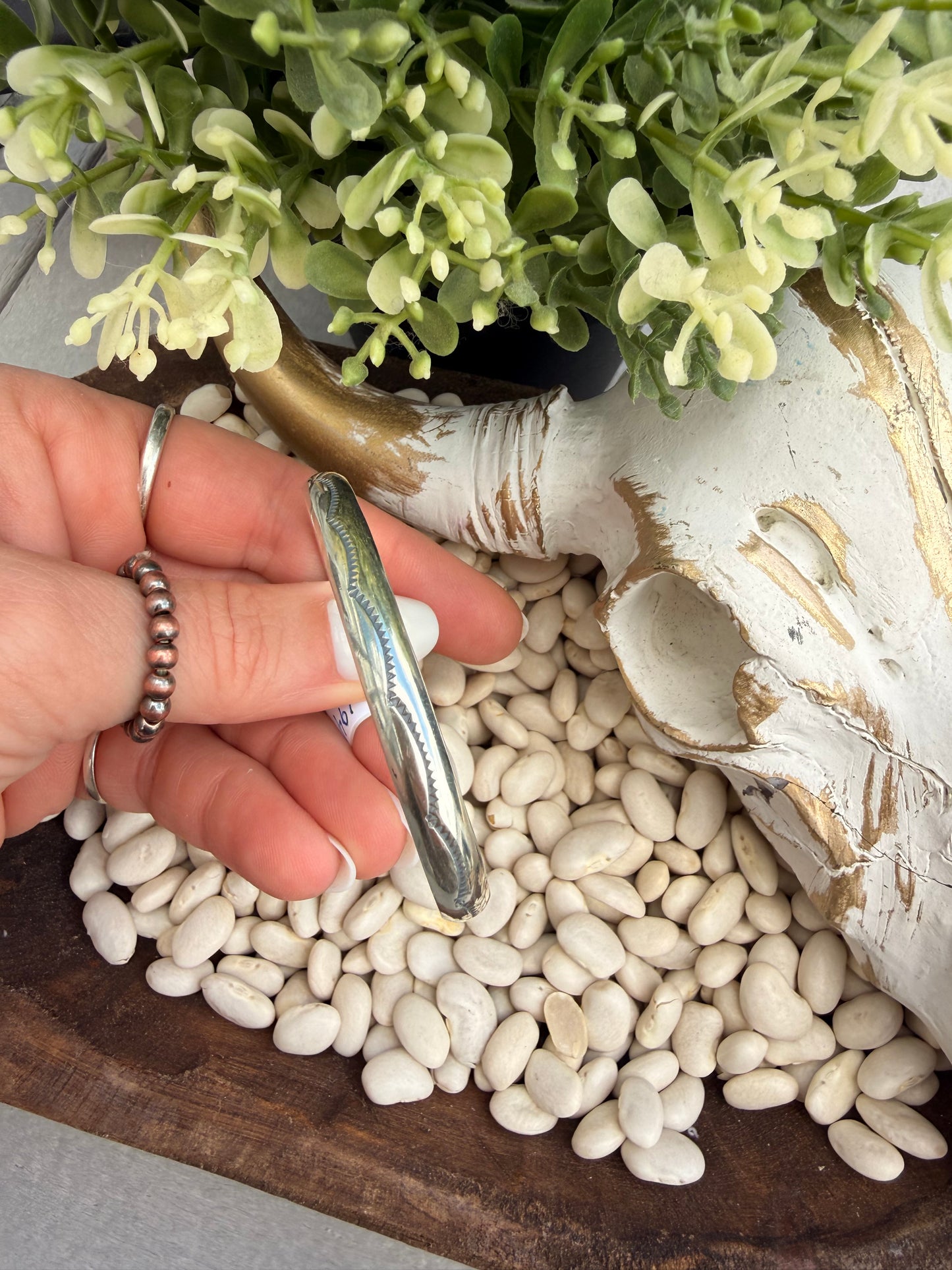 Alive Tahe - Stamped Silver Cuff