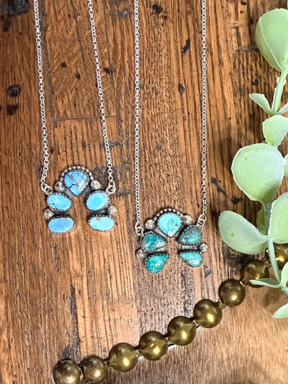 Dainty Naja Necklaces