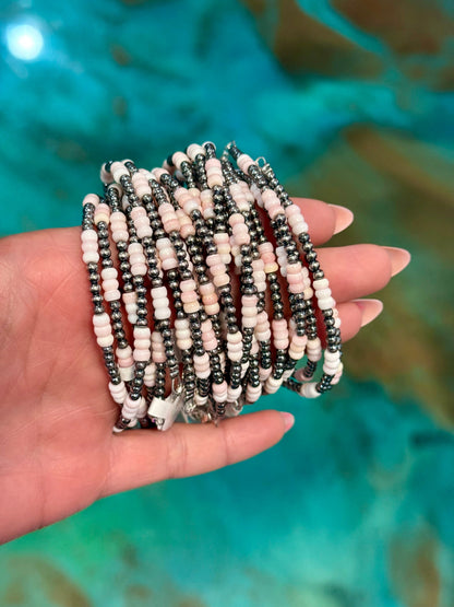 Pink Conch & Sterling Silver Bracelet – 6 1/4"  – 3mm