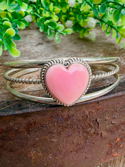 Pink Conch Heart Cuff Bracelet