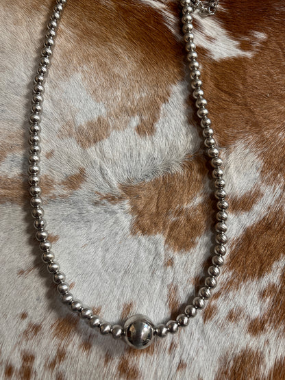 Western Pearl Niblet Choker Necklace
