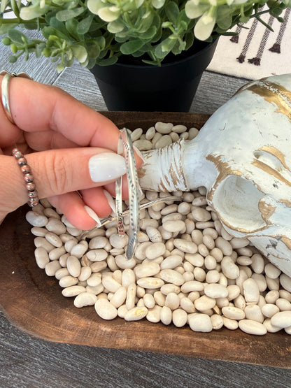 Alive Tahe - Stamped Slim Silver Cuff