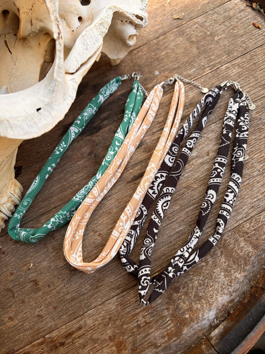 16'' Twillie Scarf Necklace
