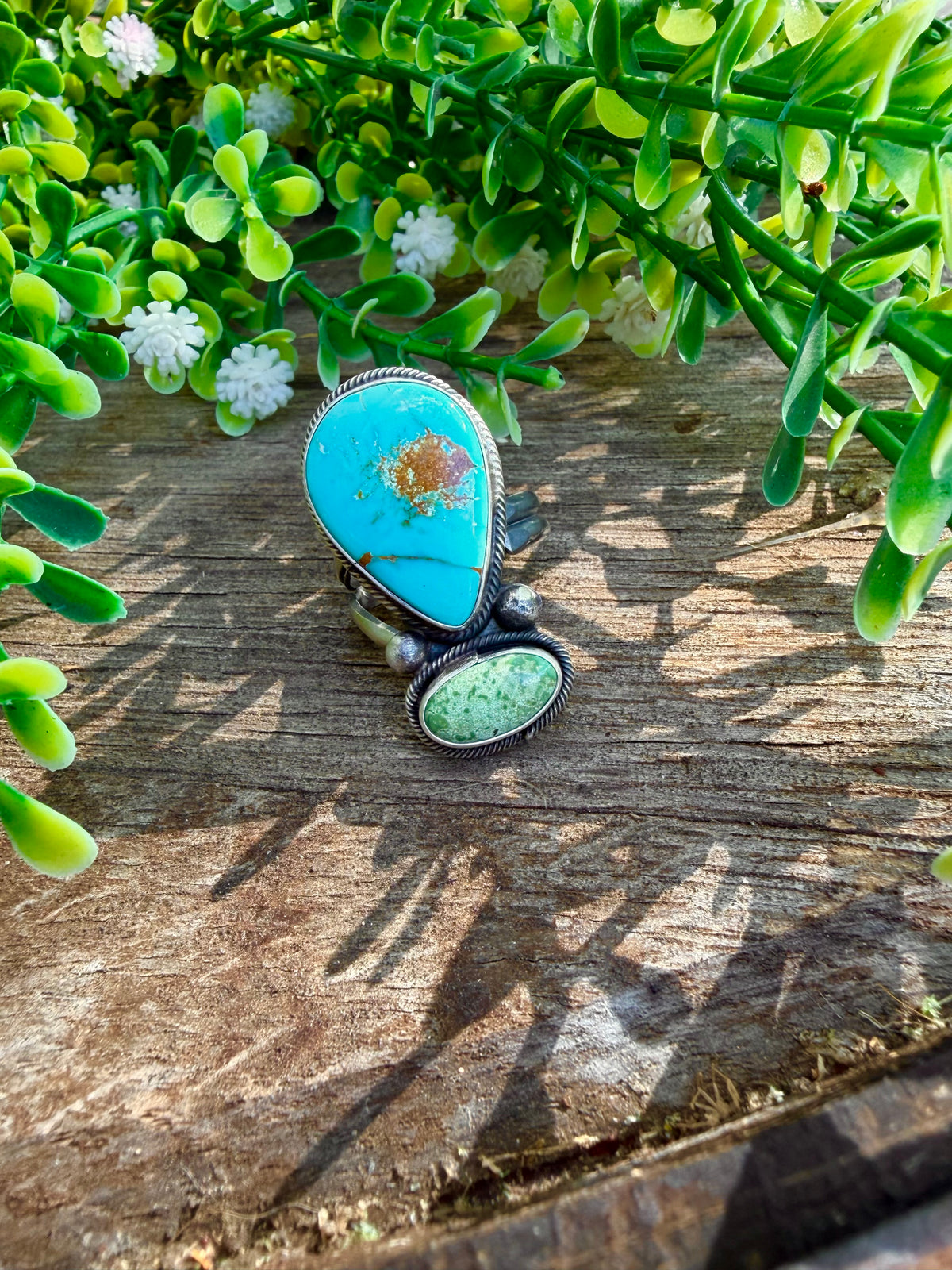 2 Stone Bee Adjustable Ring
