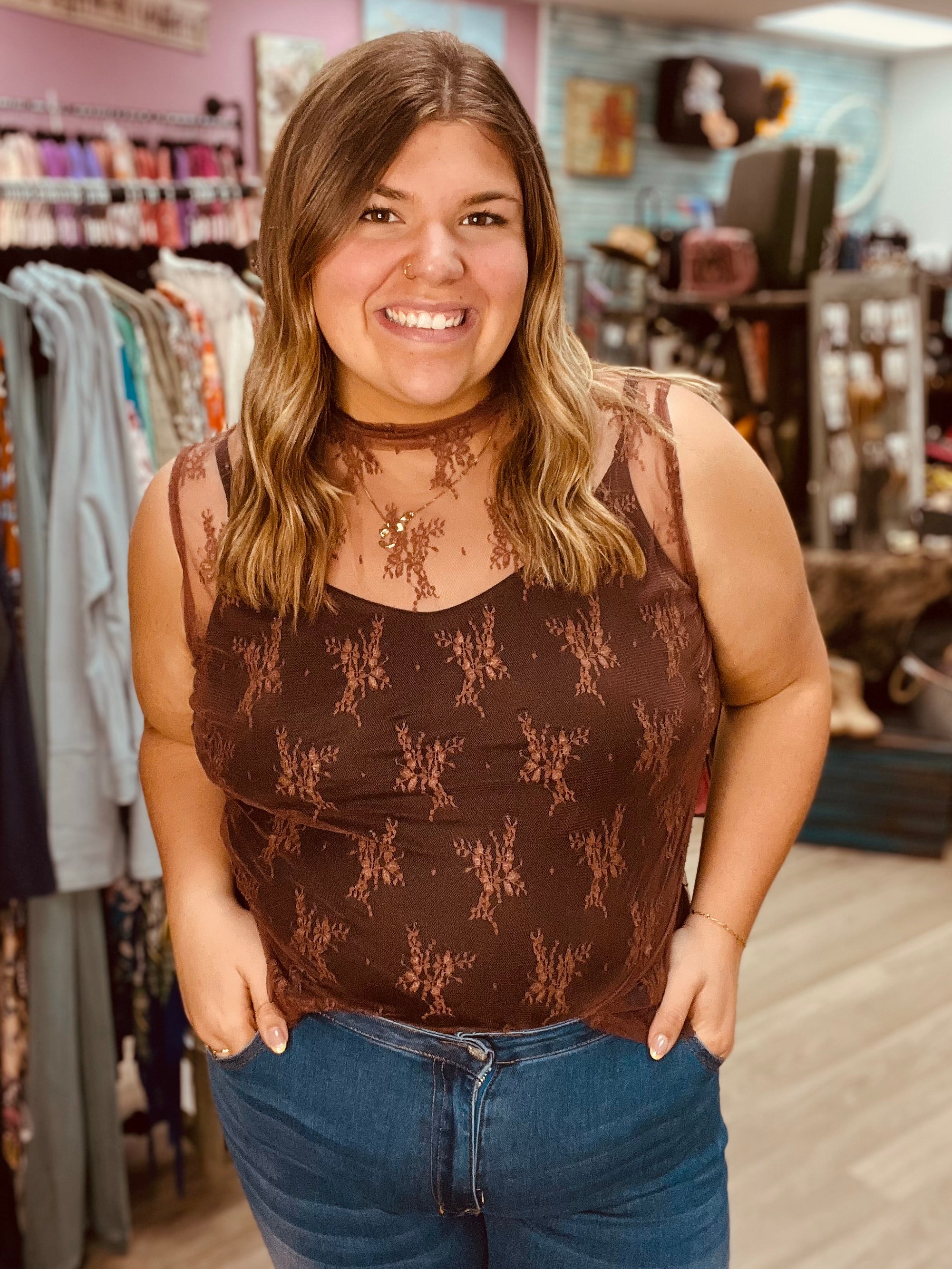 Spicy Sleeveless Lace Top