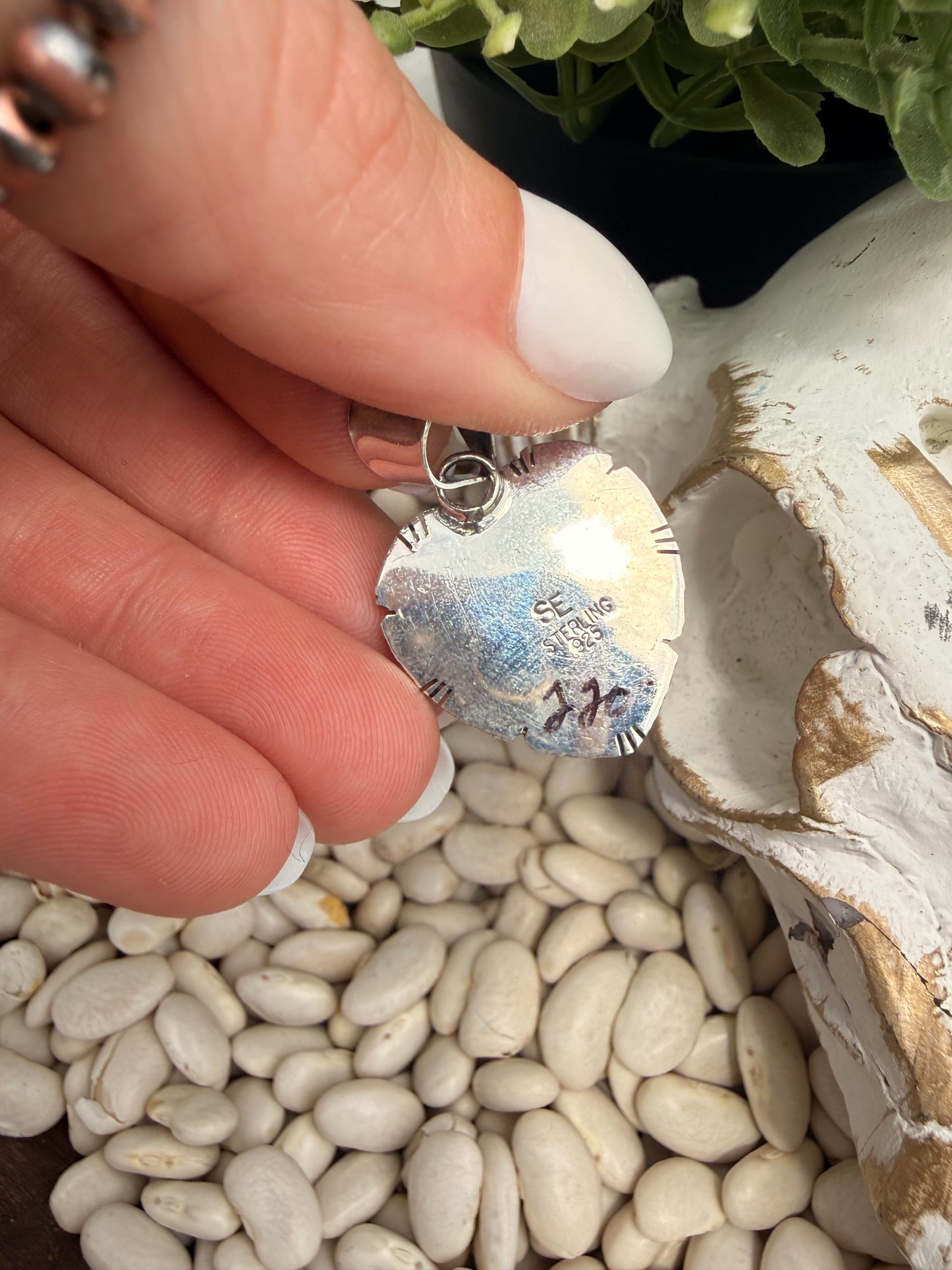 SE - Native Pink Conch Heart