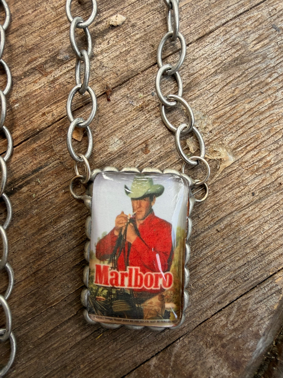 Legend Retro Necklace
