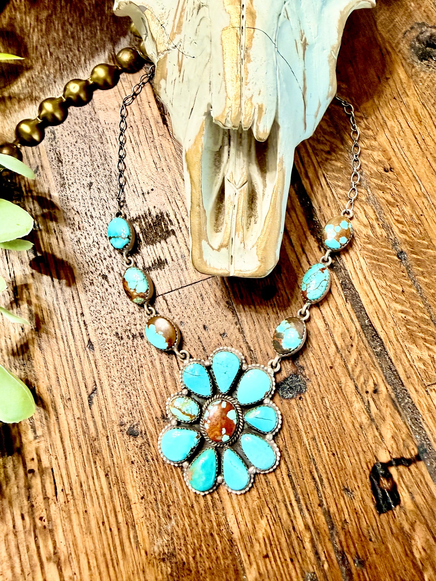 Mine #8 Peace Flower Choker Necklace