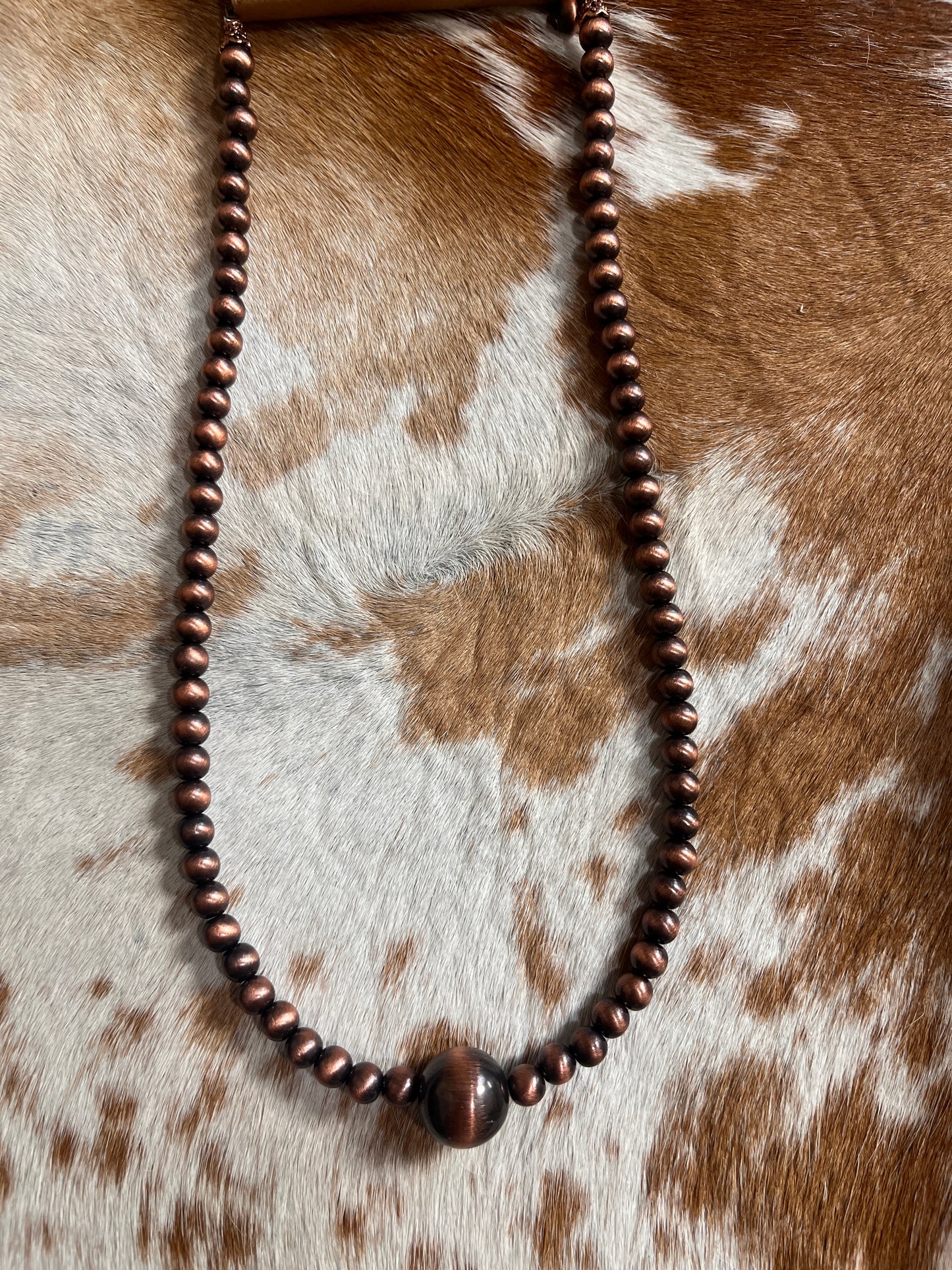 Western Pearl Niblet Choker Necklace