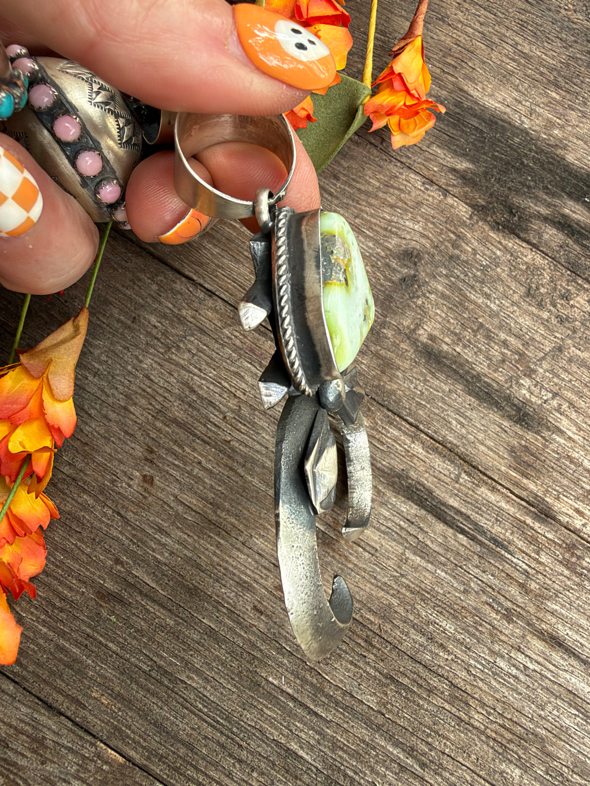 Chimney Butte Palomino Naja Pendant
