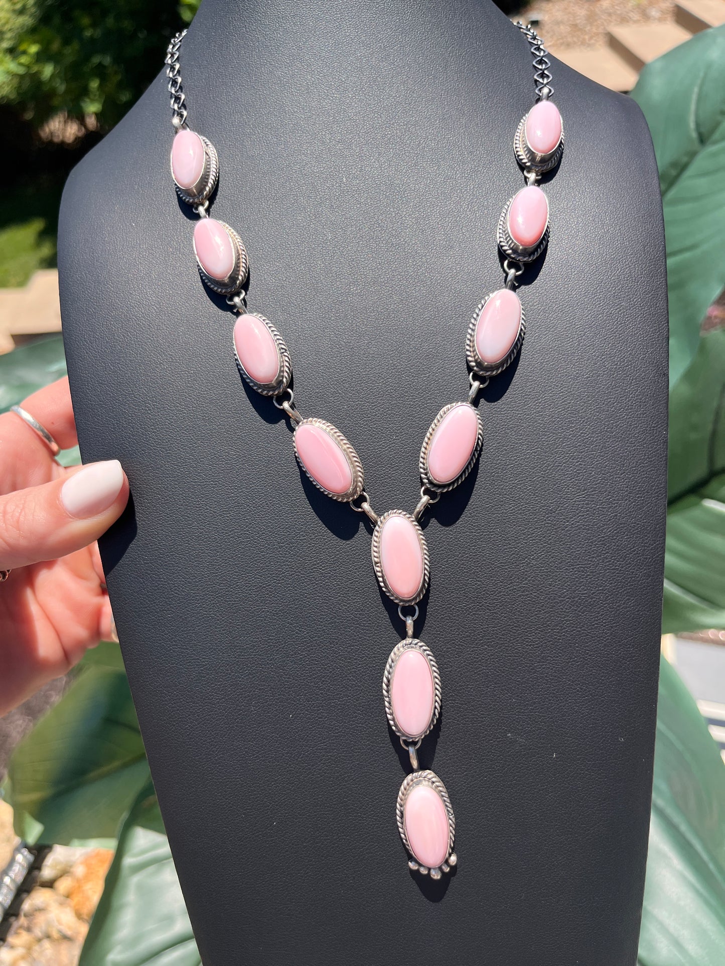Freda Martinez - Pink Conch Marilyn Lariat Necklace