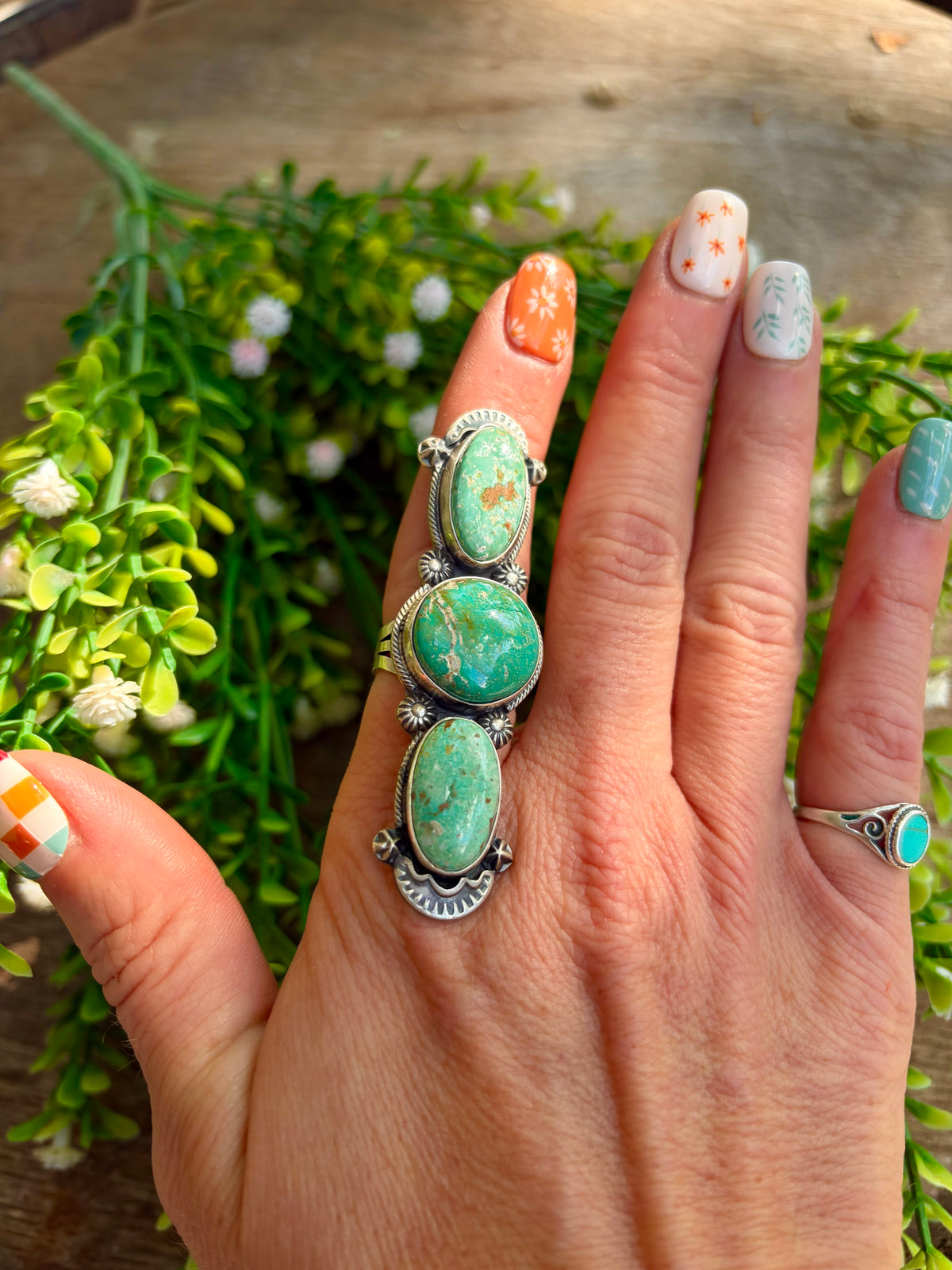 Knuckle Buster 3 Stone Turquoise Ring sz 8