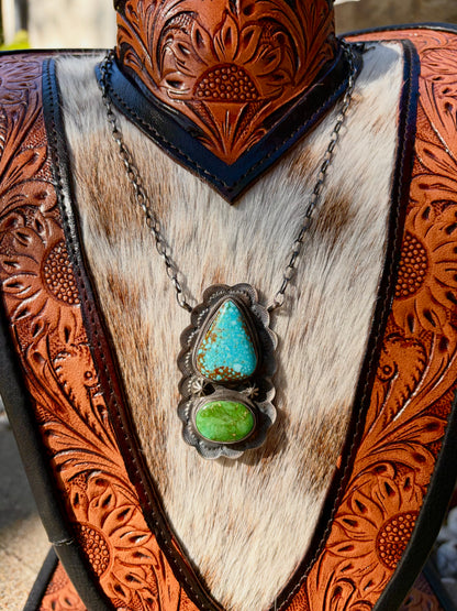 Tillie John Scalloped Gem Necklace