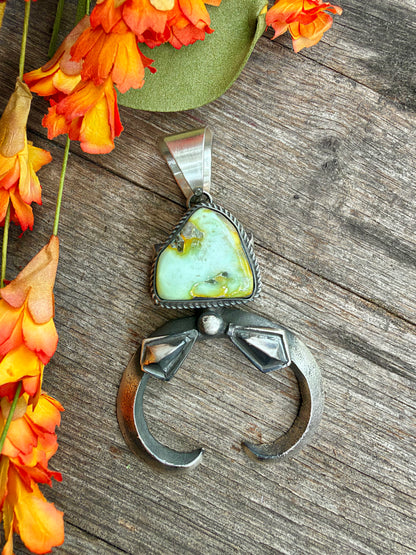 Chimney Butte Palomino Naja Pendant