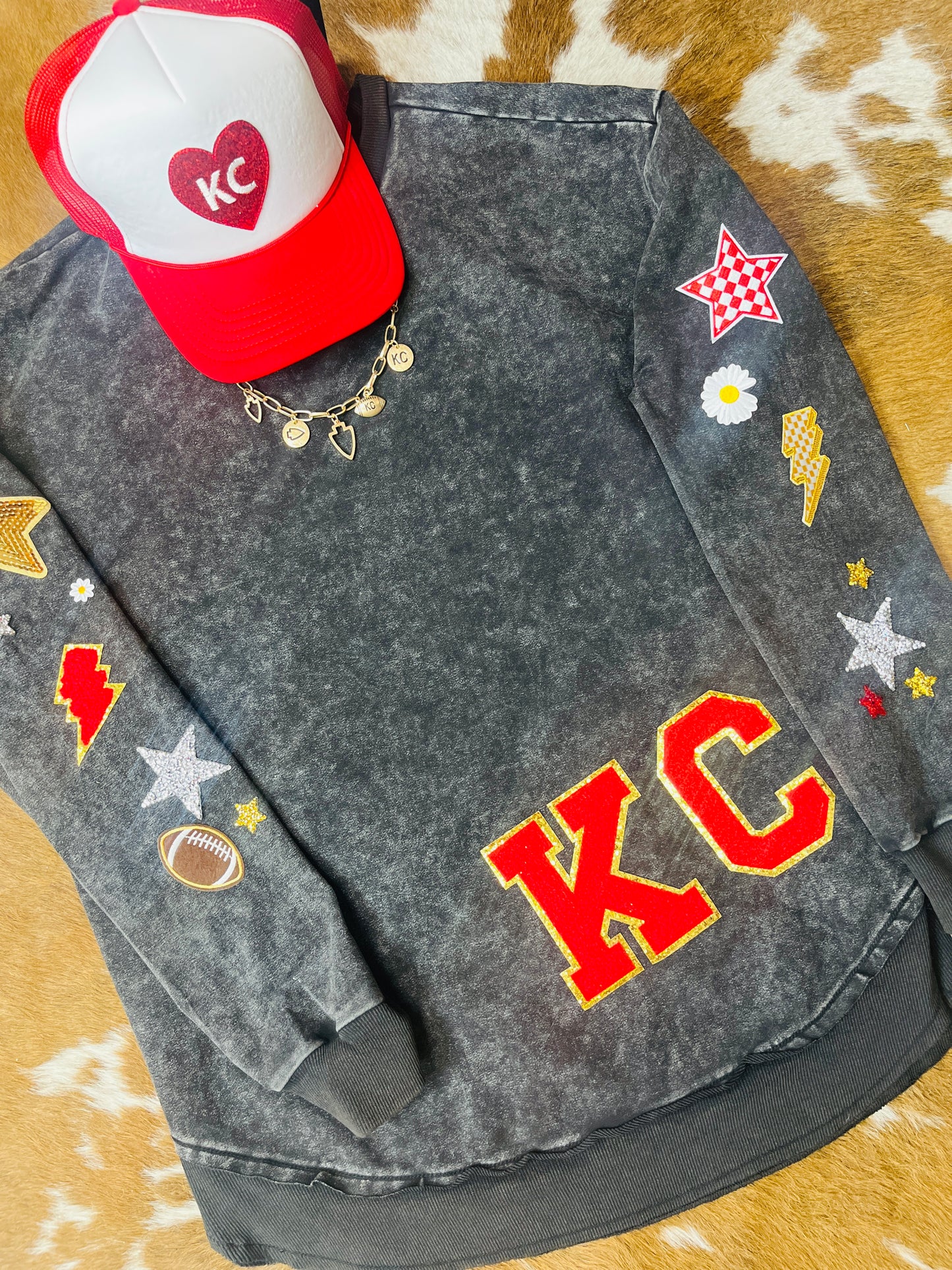 KC Acid Washed Crewneck