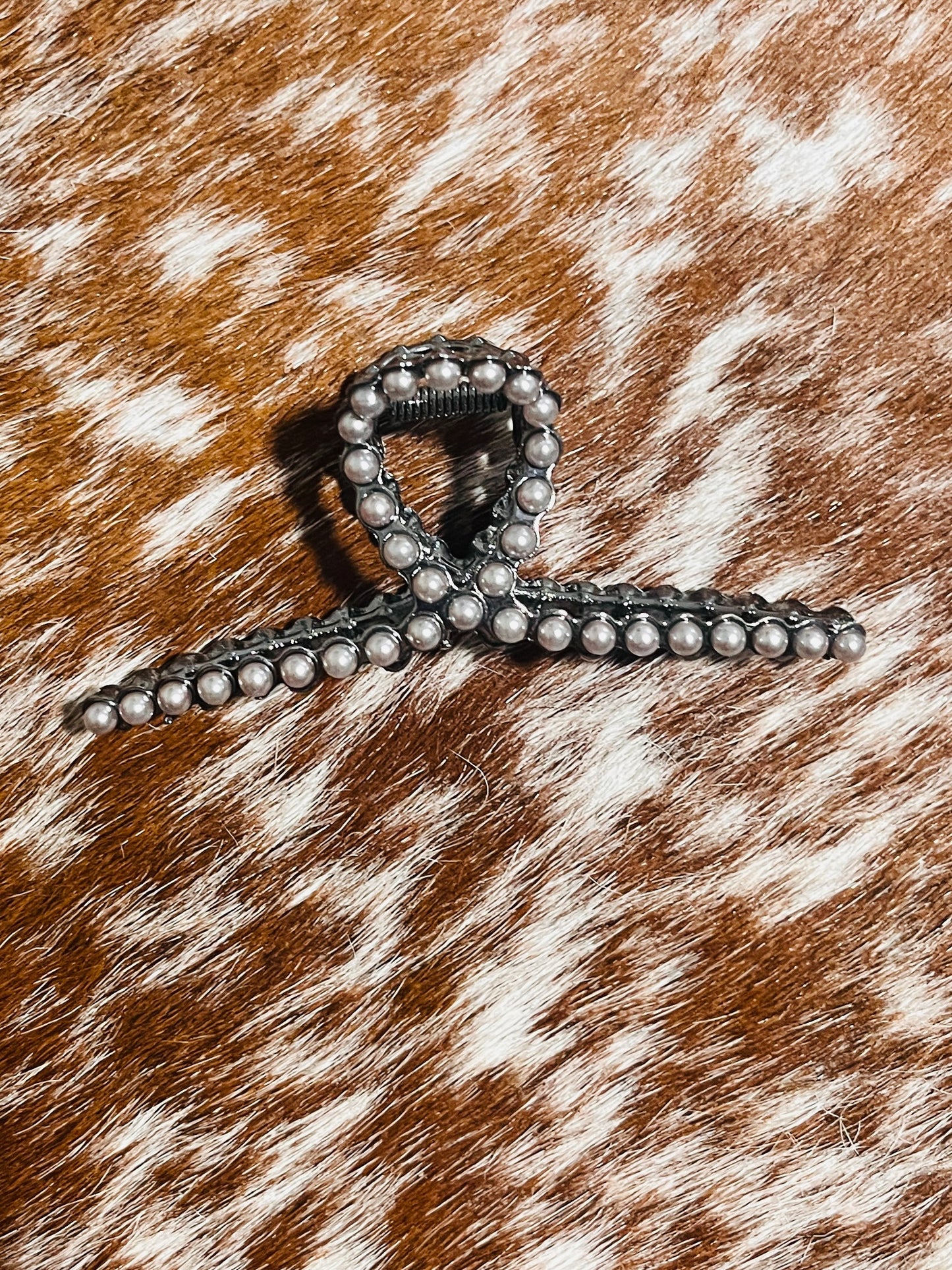 Rockin Western Pearl Hair Clip
