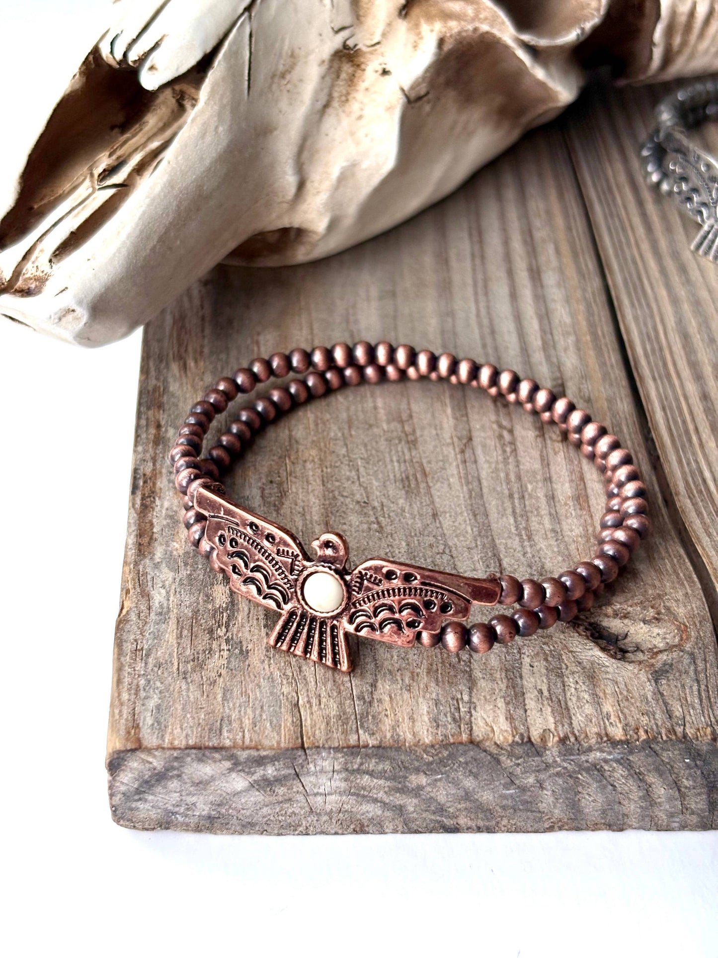 Western Thunderbird Western Pearl Stretch Bracelet